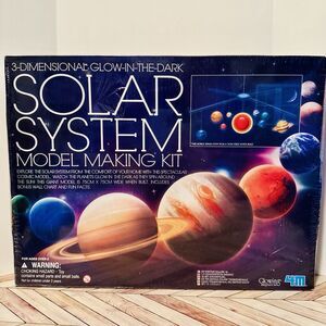 3D Glow-in-the-Dark Solar System Model Making Kit 4M Toysmith Sealed‎